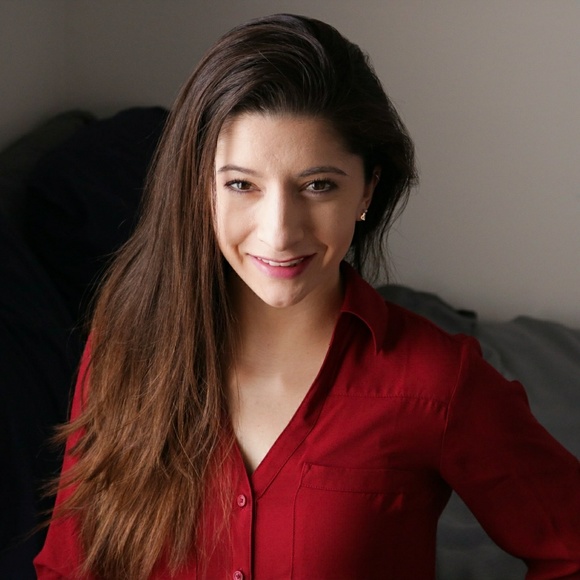 Meet your Posher, Jackie - Picture 1 of 1